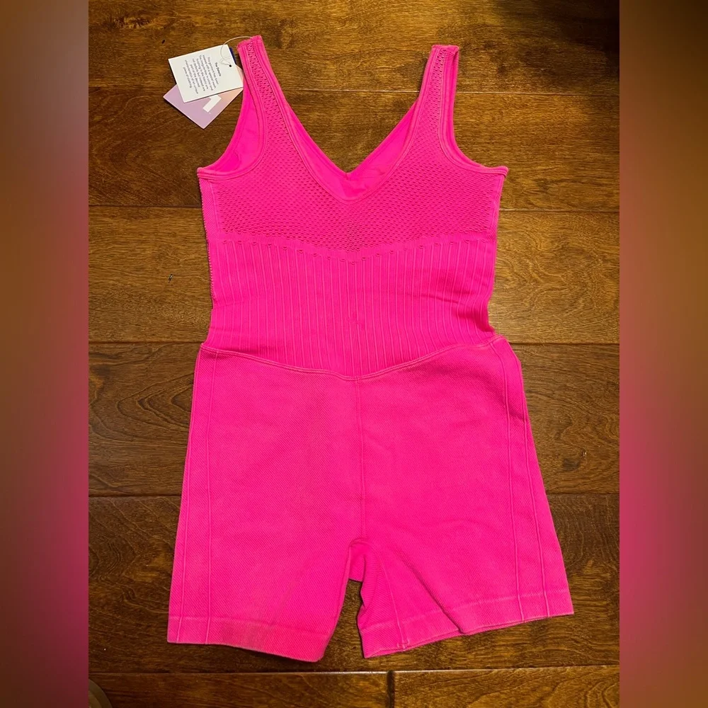NWT JoyLab Vibrant Pink Shapewear Bodysuit Size Small - Picture 3 of 7
